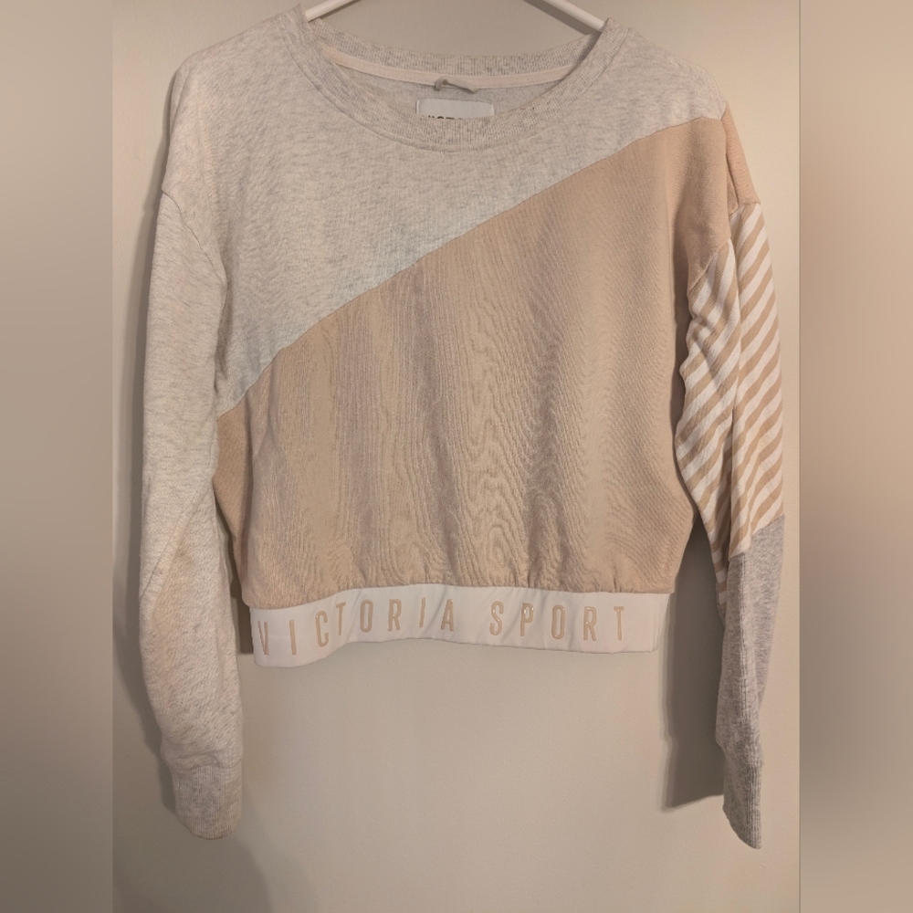 Victoria Secret Sport Sweater